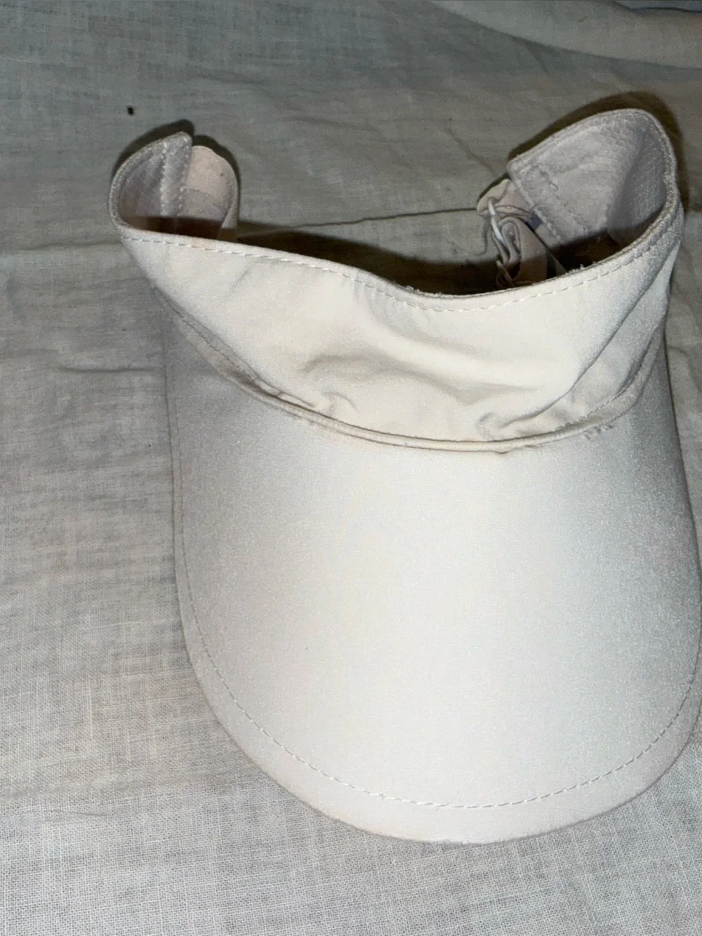Women’s Cream Sun Visor Hat